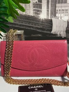 Authentic CHANEL COCO Mark Caviar Skin Purse